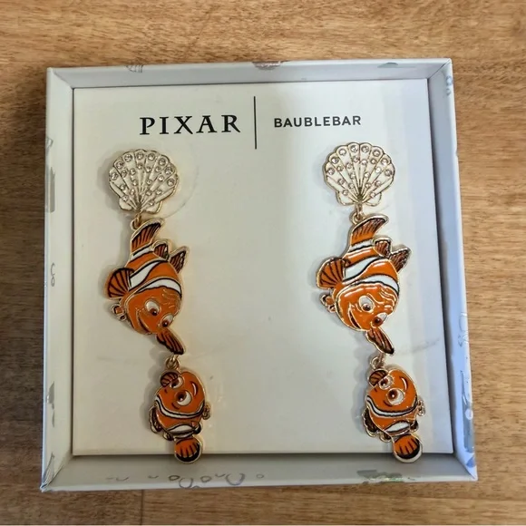 BaubleBar Finding Nemo Earrings - Picture 1 of 3